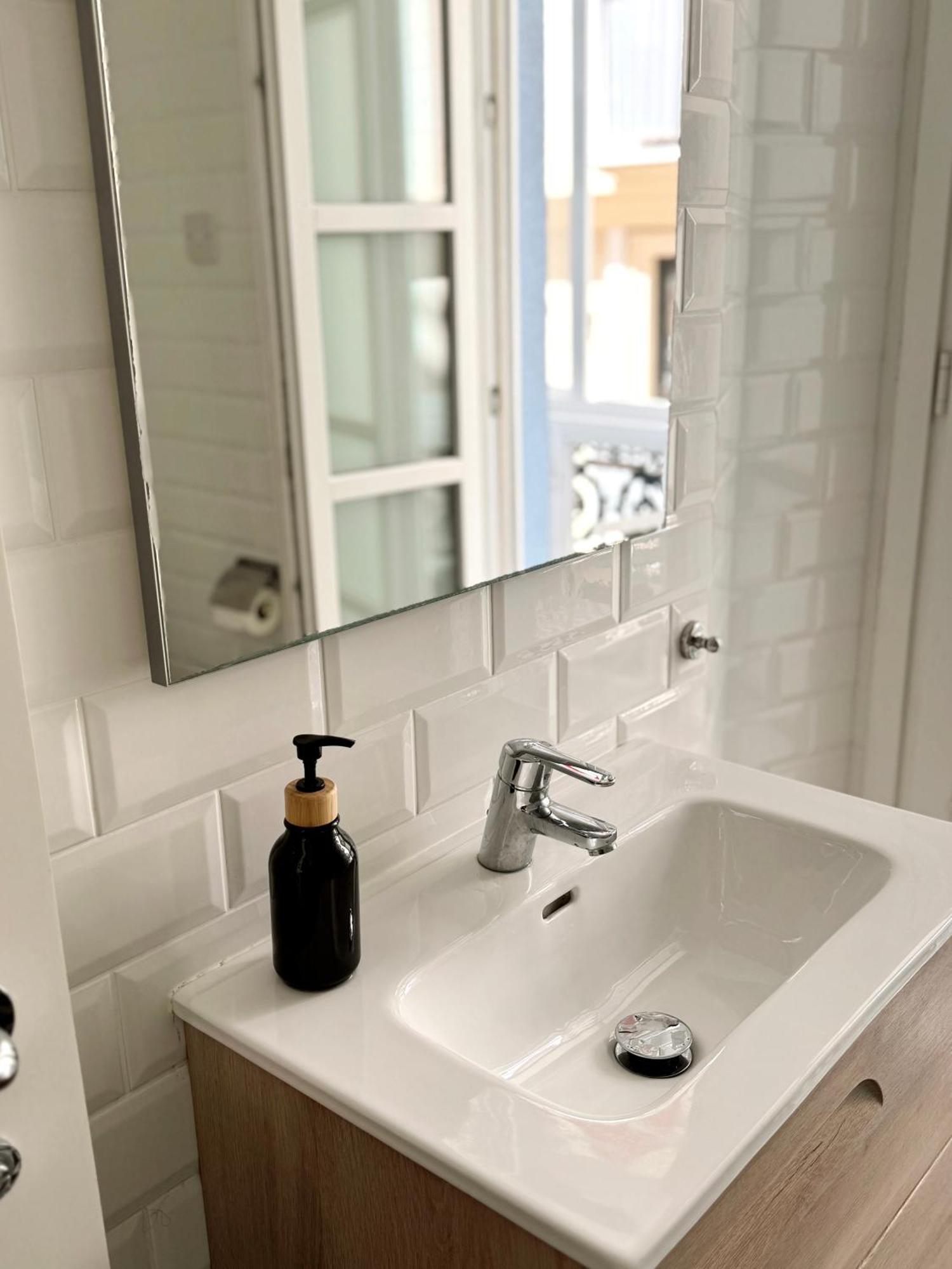 Fabulous City Centre Apartment - Grand Central House Γιβραλτάρ Εξωτερικό φωτογραφία